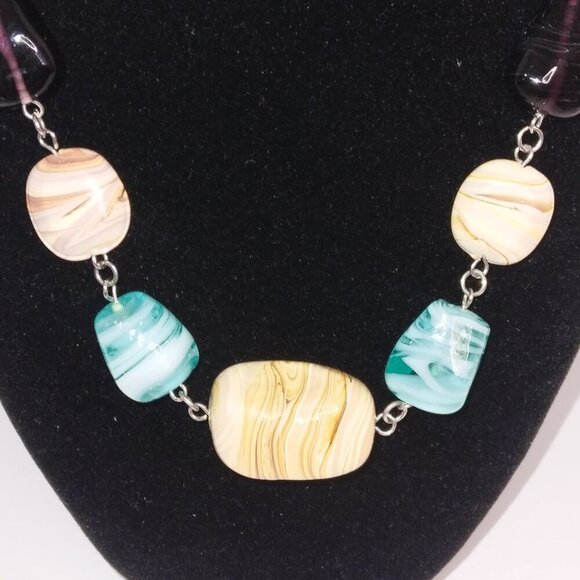 WOMEN'S EARTH STONE BEIGE, BROWN,TURQUOISE, AMBER & YELLOW BEADED LINK NECKLACE - Picture 2 of 3